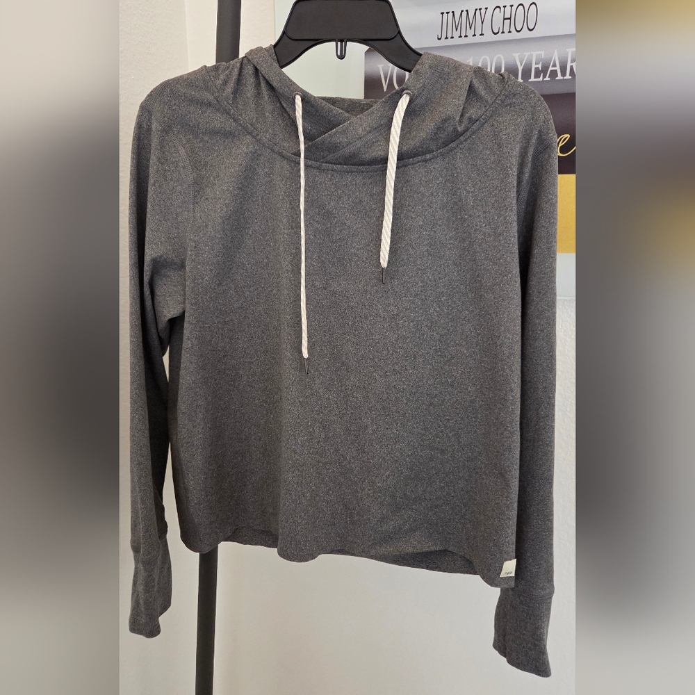 Vuori Women’s Halo Essential Pullover Dreamknit Hoodie Like NEW